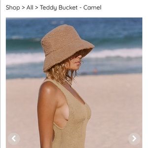 Lack of Colour Teddy Bucket Hat in Camel